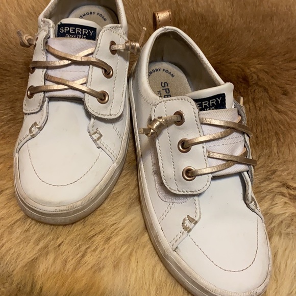 SPERRYS - Picture 4 of 4